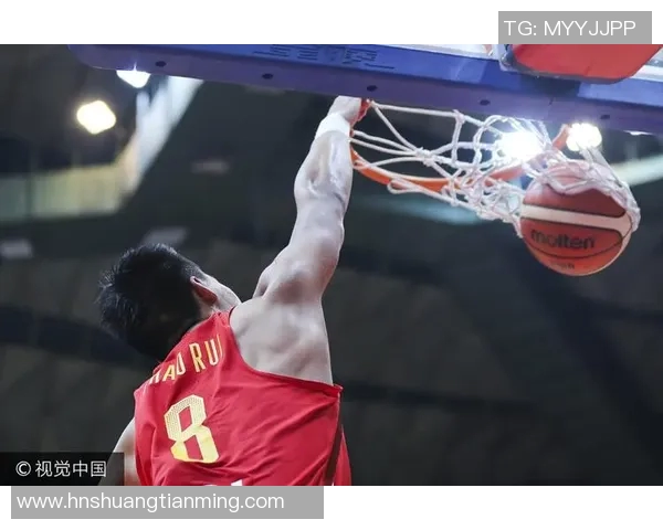 中国红队与立陶宛精彩对决集锦回顾展现篮球魅力与激情瞬间